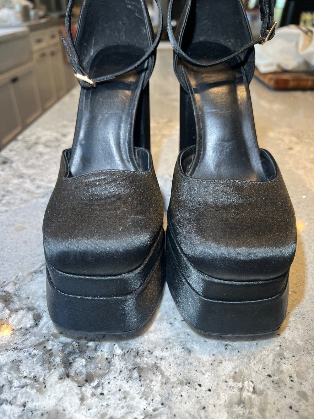 Black Chunky Platform Block Heels Closed Square Toe Pump Size 7 - Picture 3 of 11